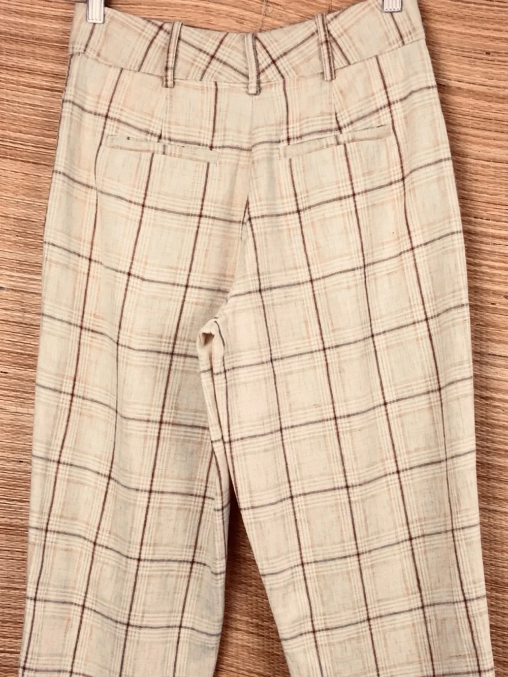 SÉZANE Tan Plaid Linen Blend Pleated Trousers , Size 36 (US 4)
